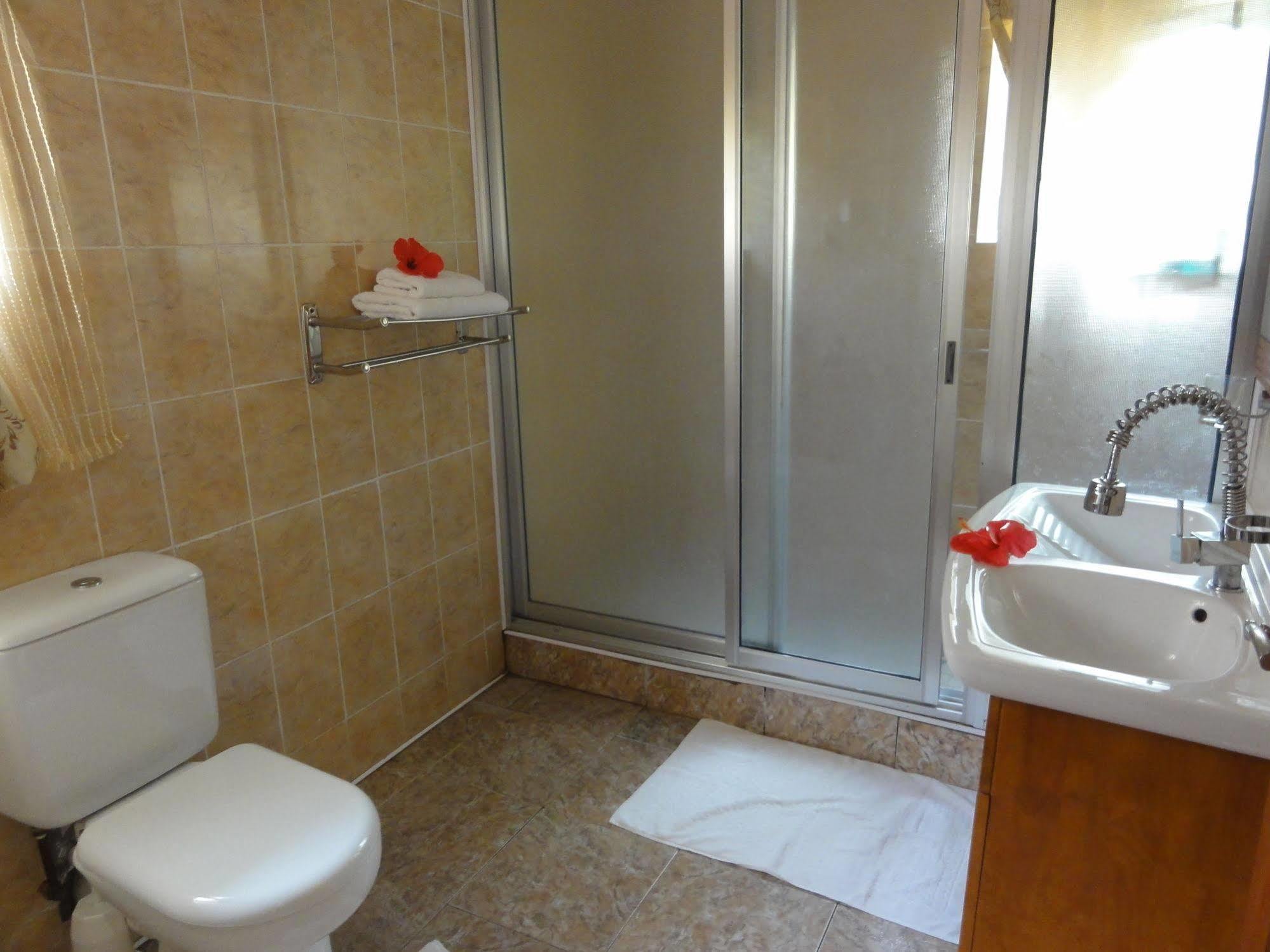 Rising Sun Guest House Ла-Діг Екстер'єр фото